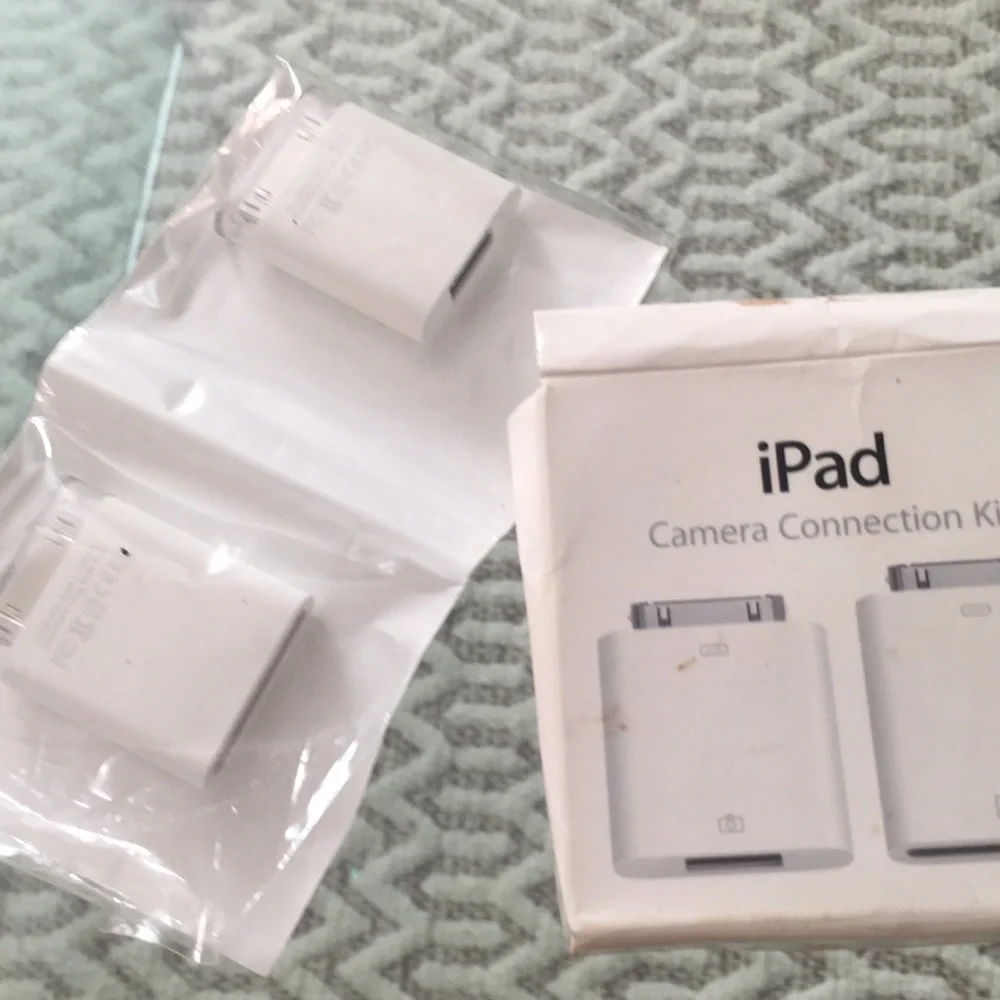 Apple I pad 16G 3G and accessories